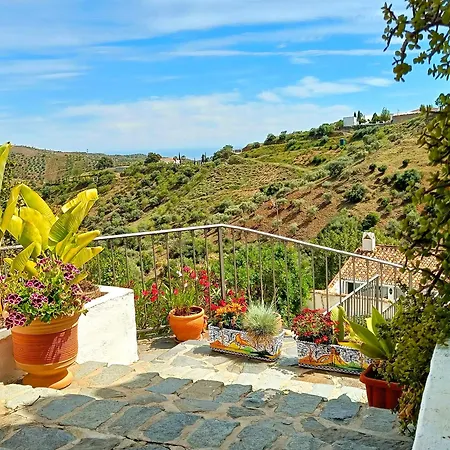 Holiday home Casa Medina - Private With Terrace And Sea View, 25 Minutes From Malaga Moclinejo